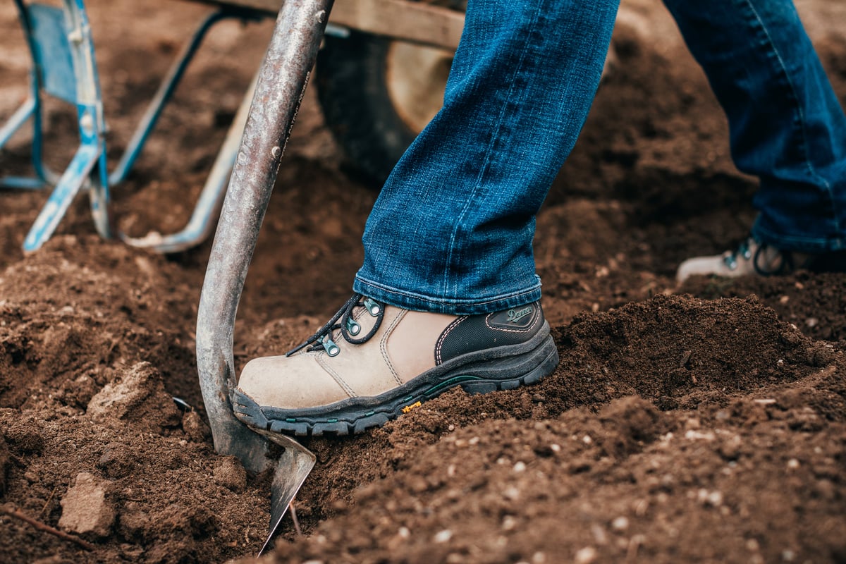 Women's Vicious 4" Brown/Green NMT