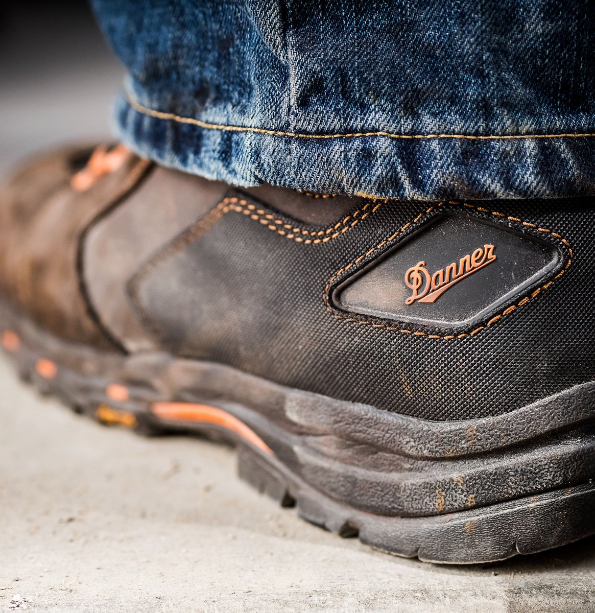 Danner ブラウンレザー ハイカットブーツ Danner Men's Vicious 4.5