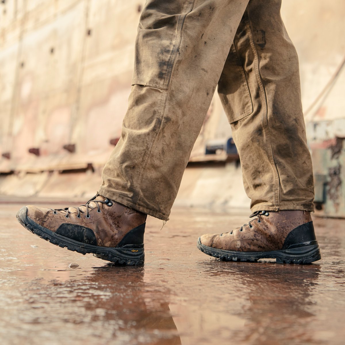 Stronghold 6" Dark Brown