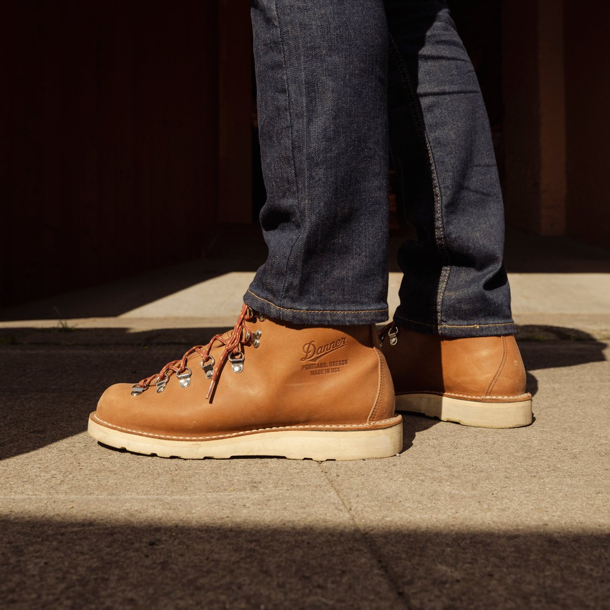 靴 Danner mountain light 31550