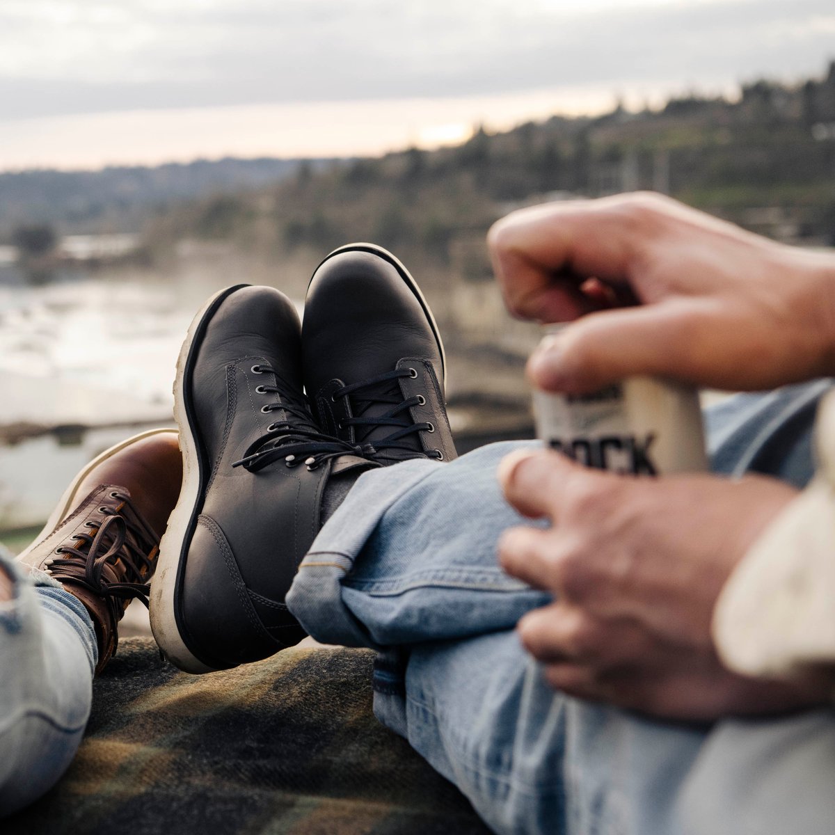 Douglas 6" GTX Charcoal