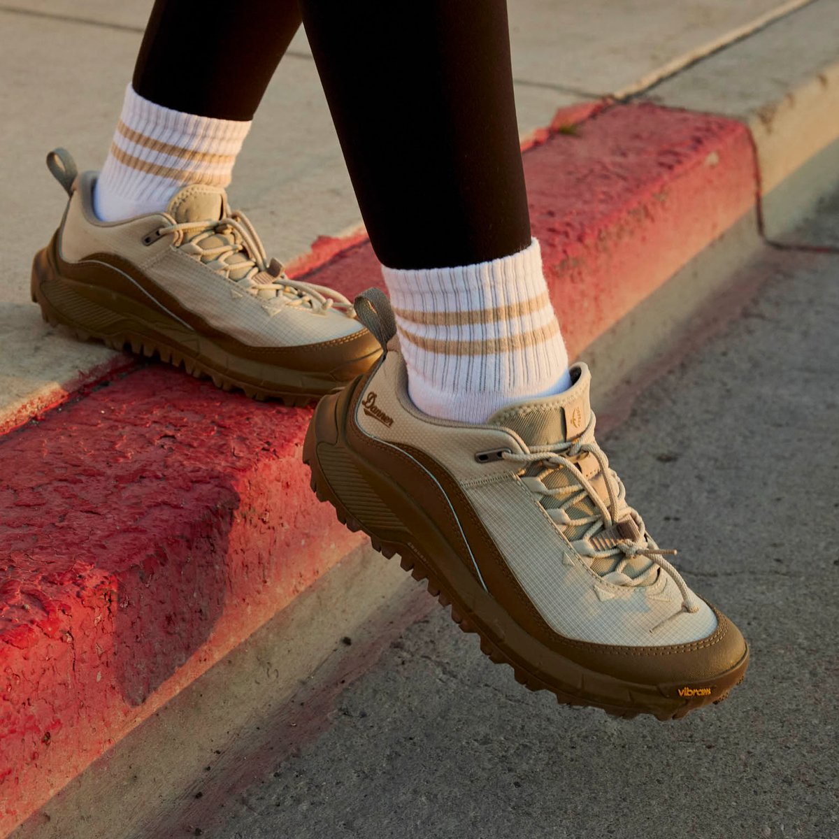 Women's N45 MAX Low Osprey Sandy Grey