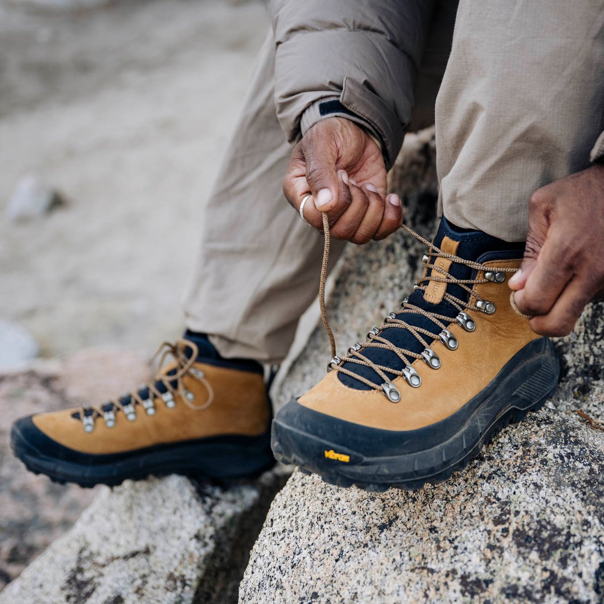 Men's MTN45 Mid GTX Bone Brown