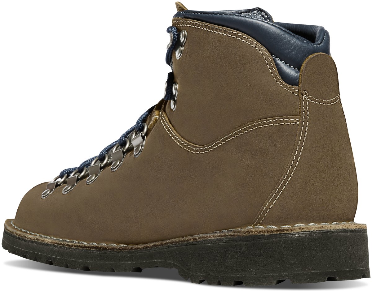 Mountain Pass Gunmetal
