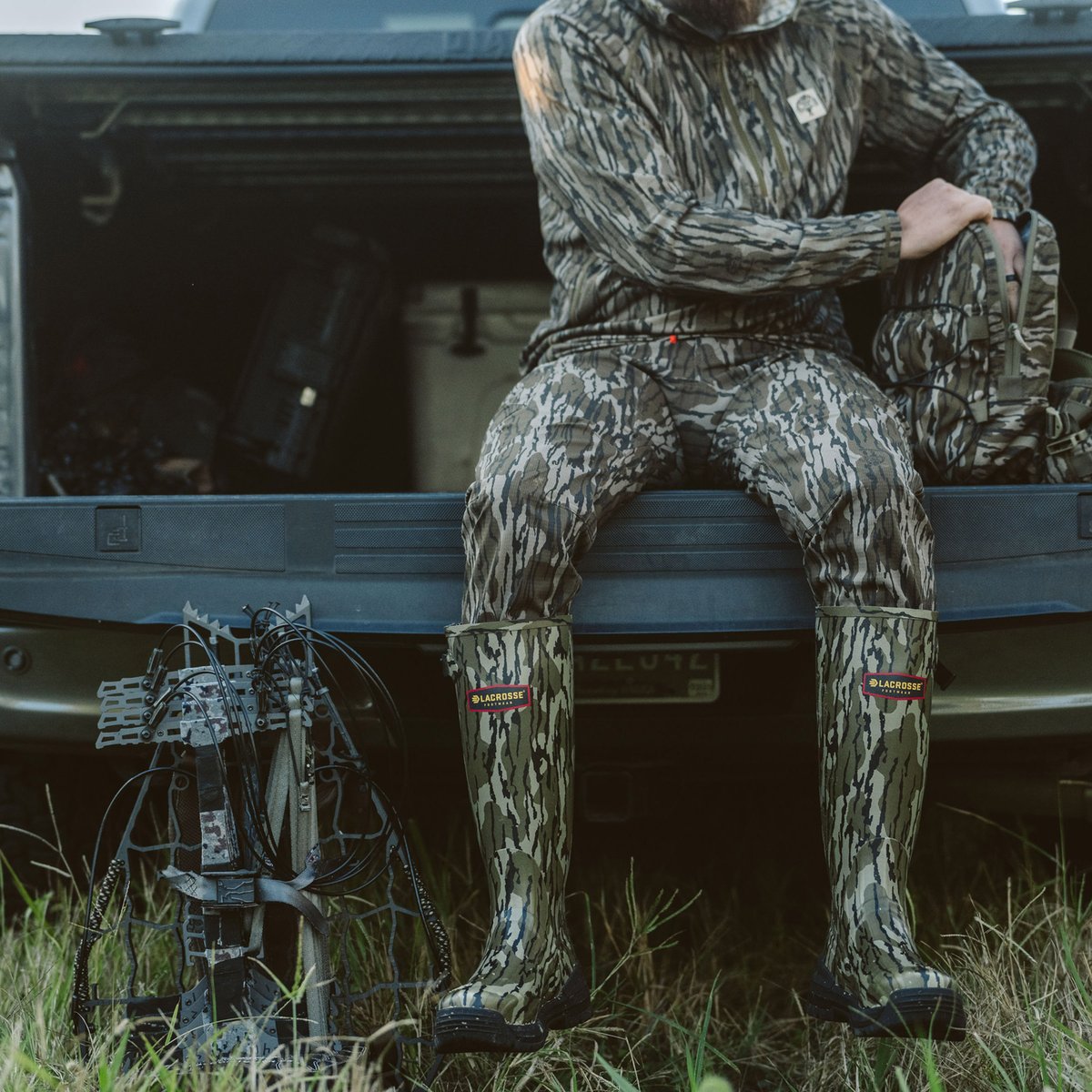 Men's Burly Aero 17" Mossy Oak Original Bottomland