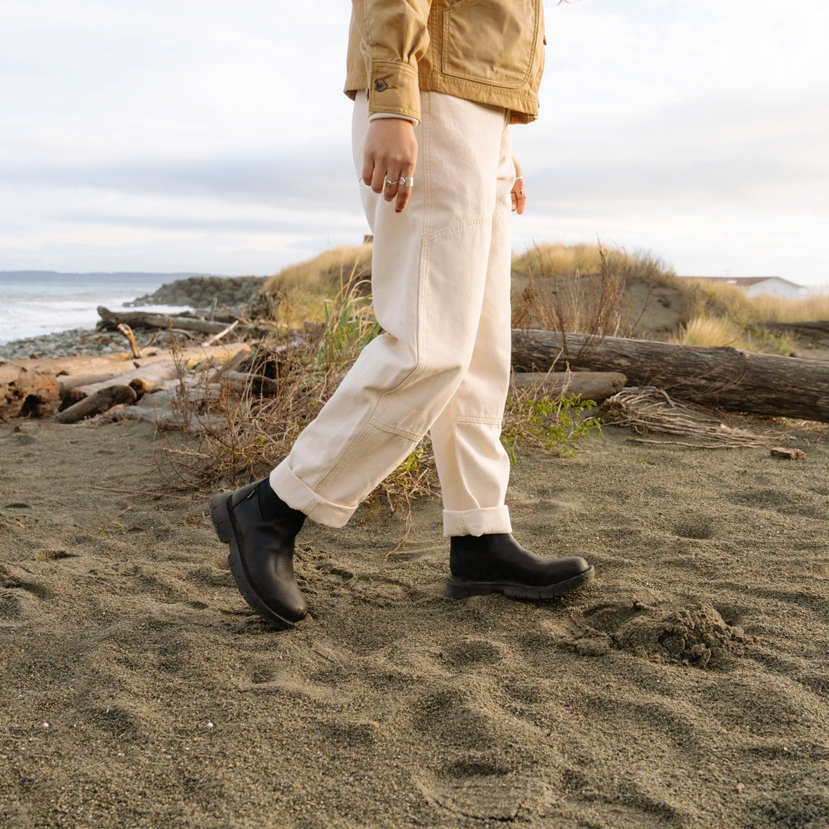 Eastwood Chelsea Black