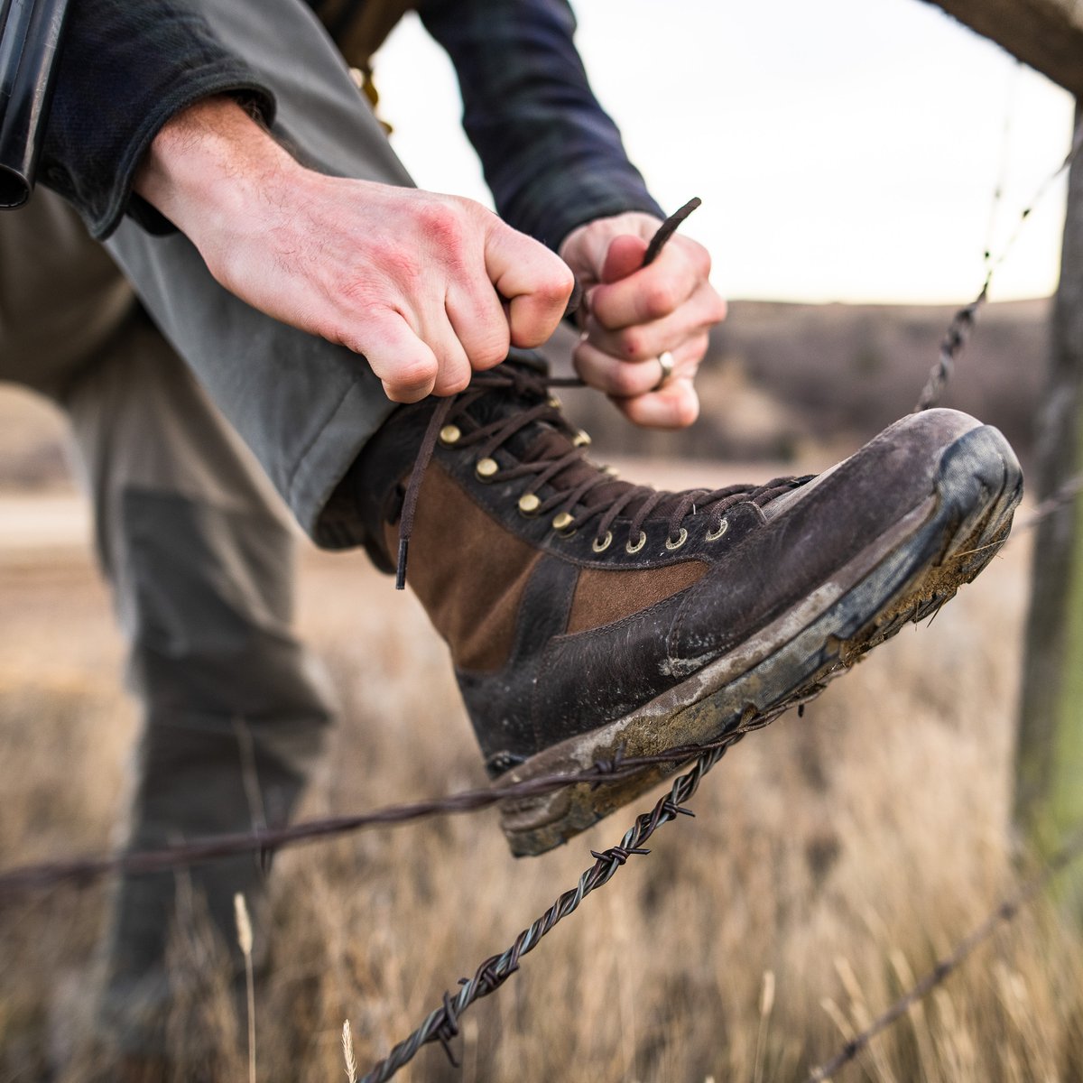 Recurve 7" Brown Danner Dry
