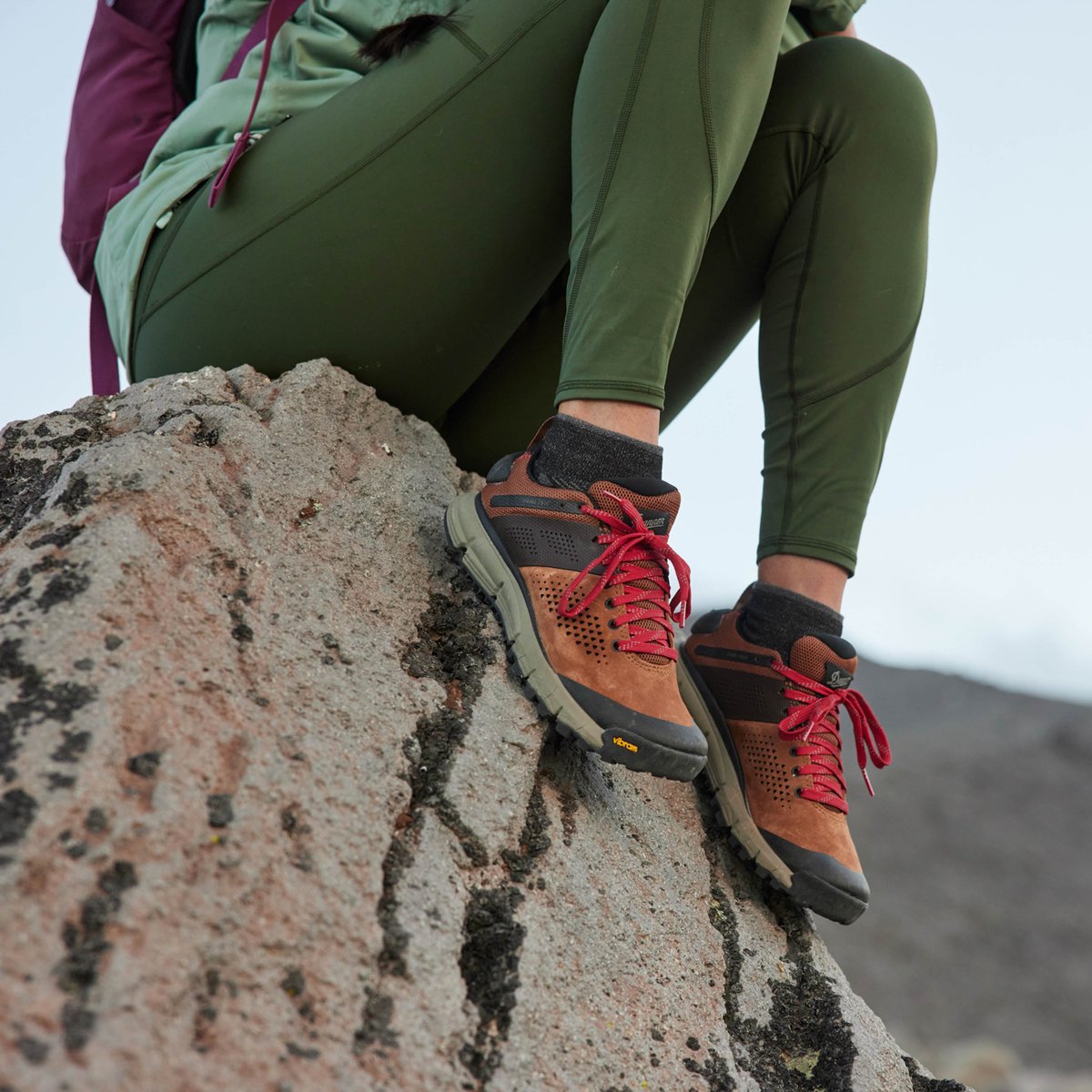 Women's Trail 2650 3" Brown/Red