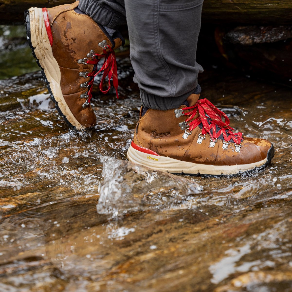Danner - Mountain 600 Leaf GTX Grizzly Brown/Rhodo Red