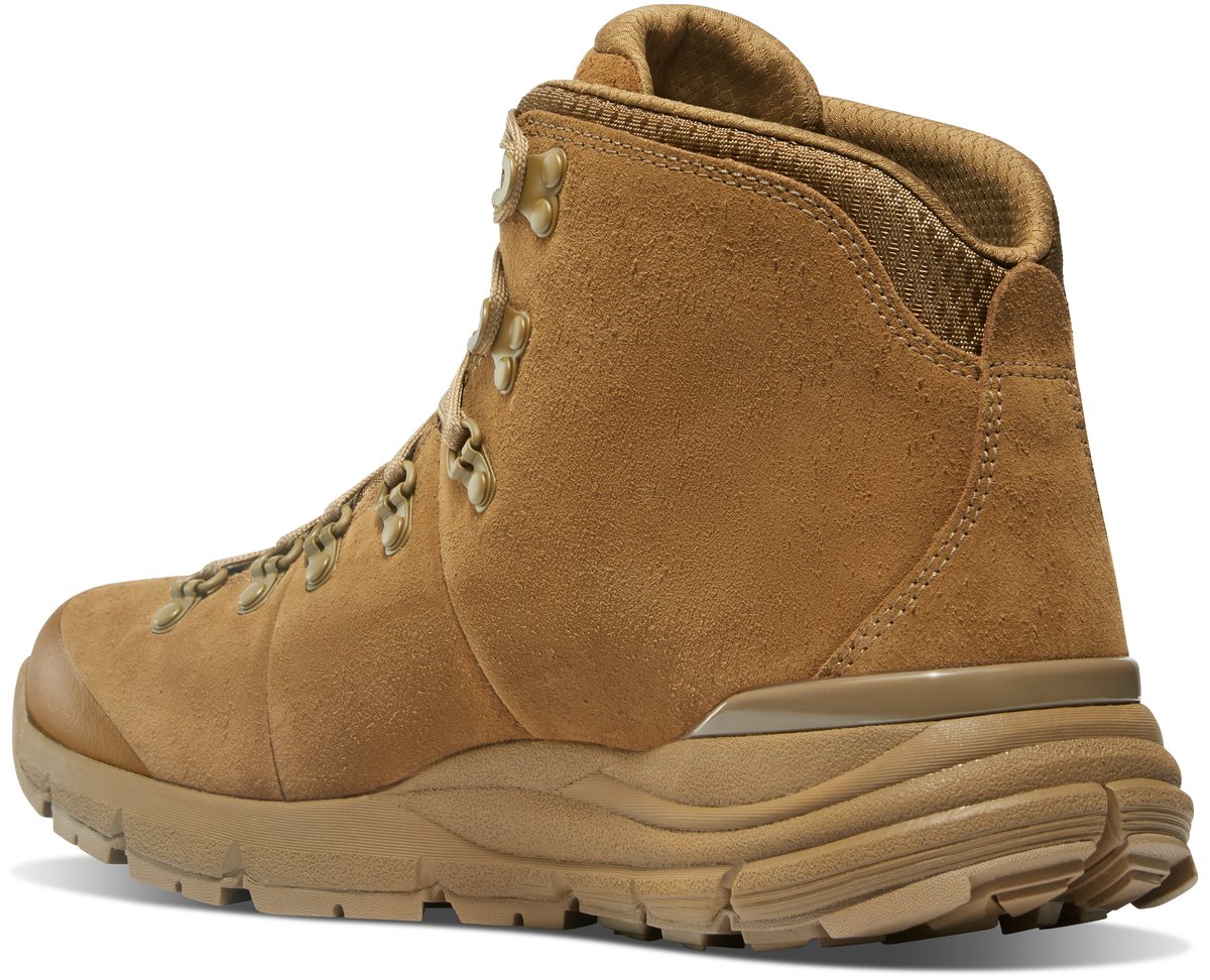 Mountain 600 4.5" Coyote