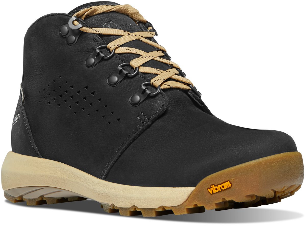Women's Inquire Chukka 4" Black