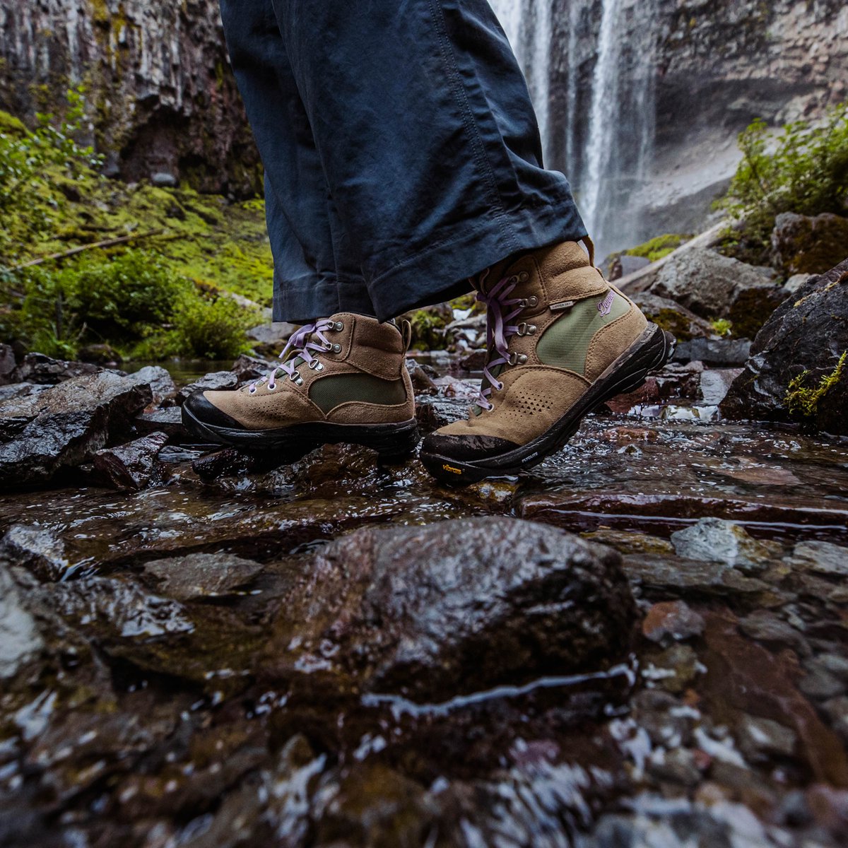 Inquire Mid 5" Tannin/Oil Green