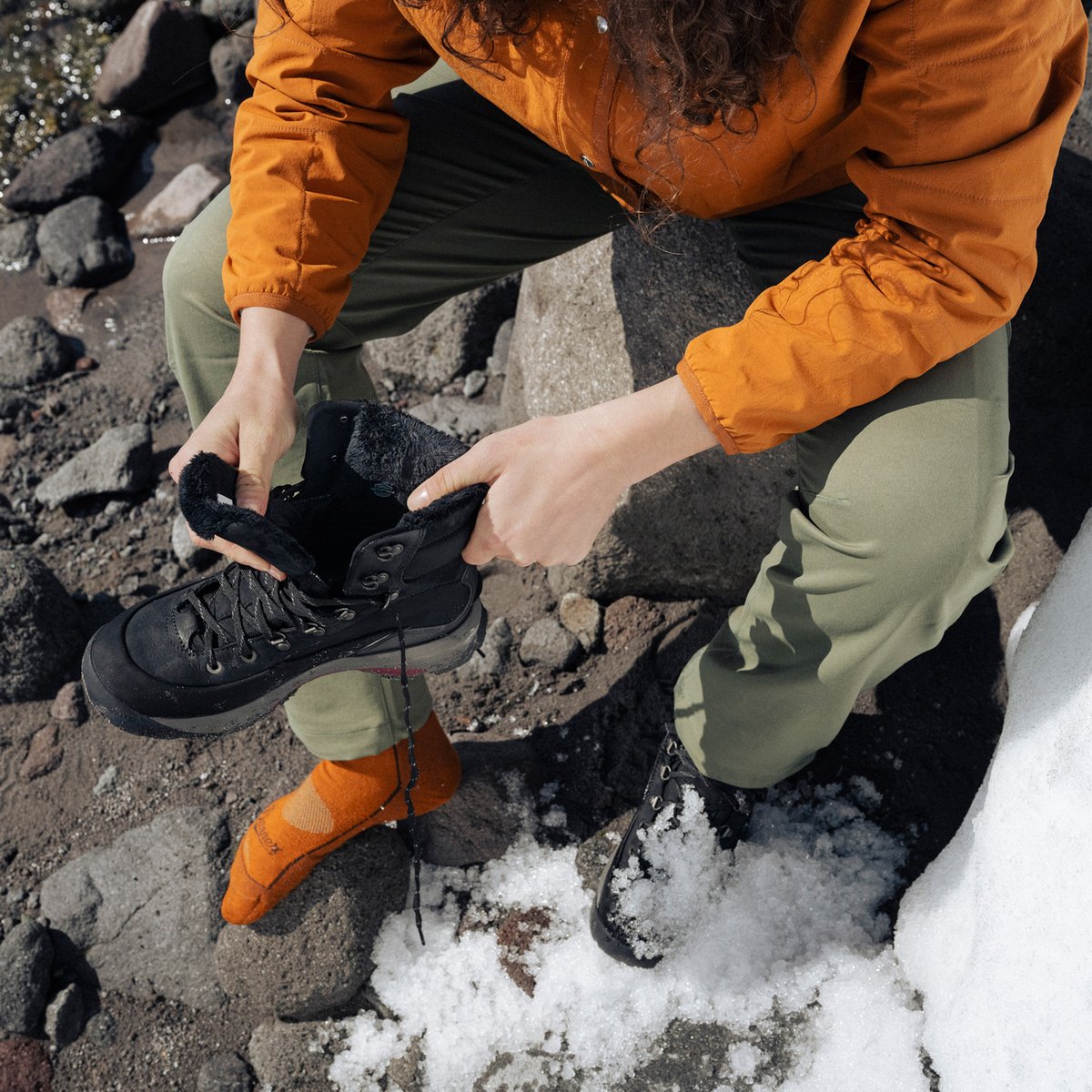 Inquire Tall 7" Jet Black 200G