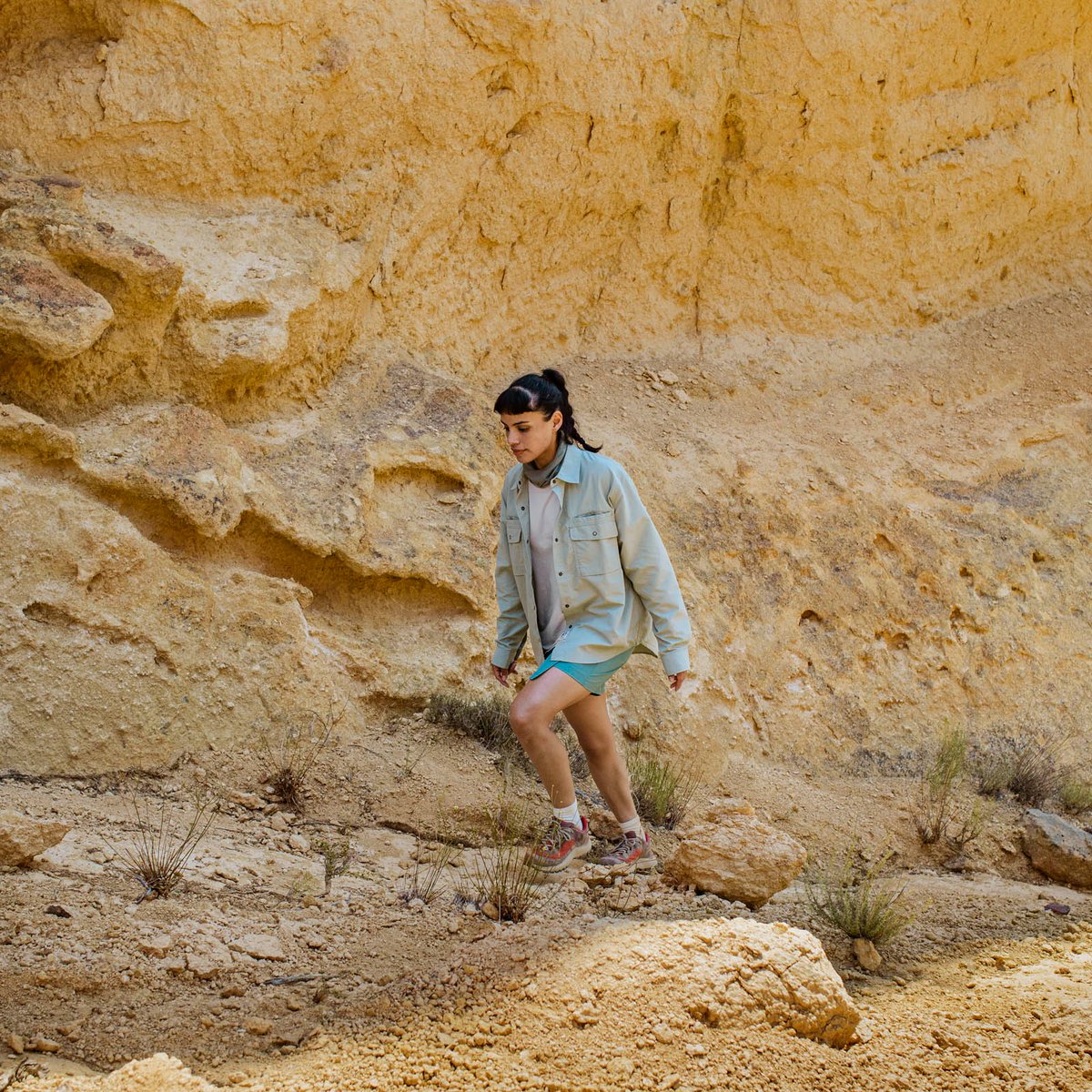 Trail Junction 3" Chocolate/Rhodo Red