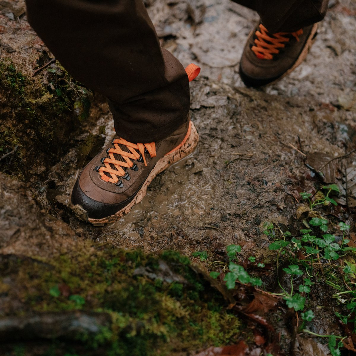 Trail Trainer Mid 4" Malt Brown/Orange Peel