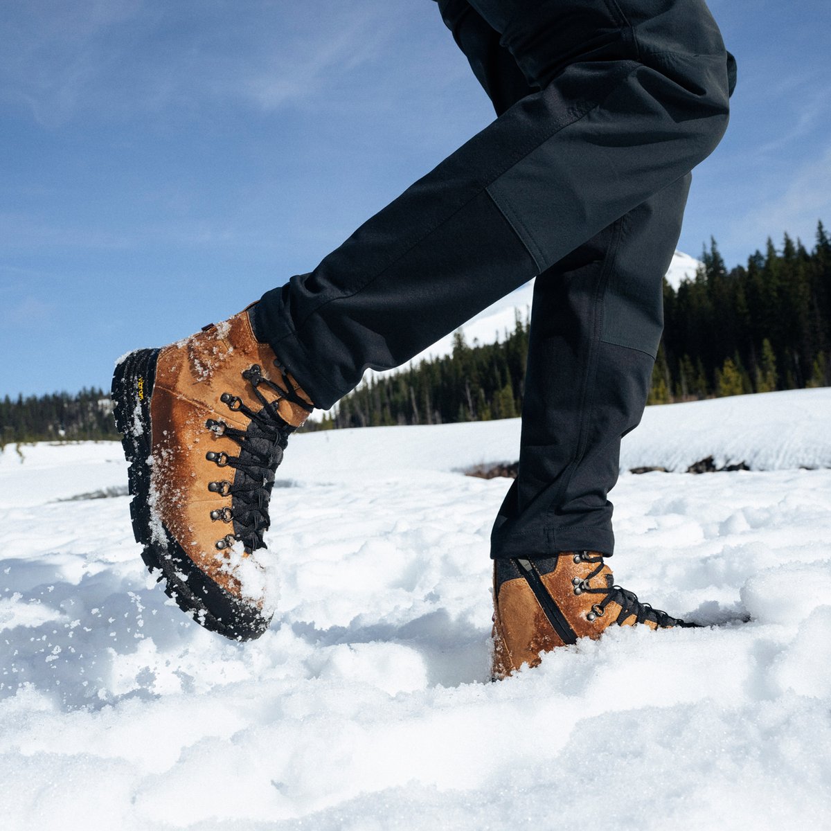 Arctic 600 Side-Zip 7" Bone Brown/Jet Black 200G