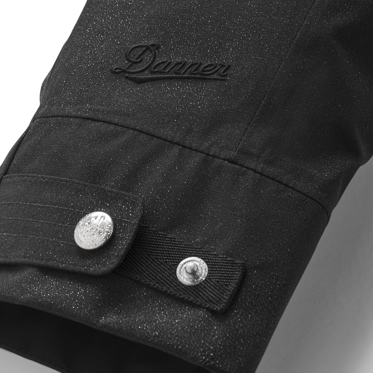 Cascade Crest Packable 3L GTX Jacket Black - M